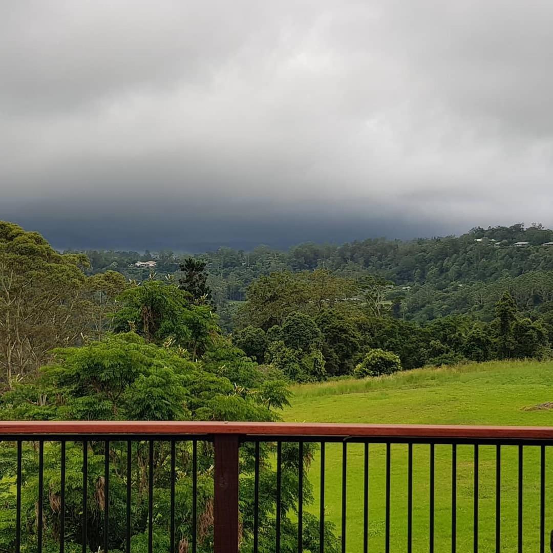 Tambo Tranquility Apartment Tamborine Mountain Exterior photo